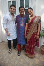 Rajendra Chawla, Sraman Jain, Rohini Banerjee at Sony TV_s Saas Bina Sasural on location in Malad on 24th Nov 2011 (48).JPG