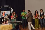 at the launch of Shankar Mahadevan_s son Siddharth_s debut soundtrack in Dadar, Mumbai on 24th Nov 2011 (7).JPG