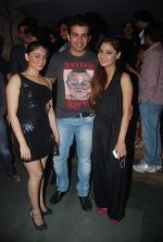 Jay Bhanushali, Mahi Vij, Sara Khan at Tina Dutta_s Birthday Bash in Kinno_s Cottage on 26th Nov 2011 (142).JPG
