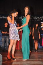Poonam Pandey at Rotaract Club of HR College personality contest in Y B Chauhan on 26th Nov 2011 (14).JPG
