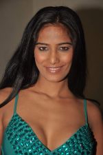 Poonam Pandey at Rotaract Club of HR College personality contest in Y B Chauhan on 26th Nov 2011 (9).JPG