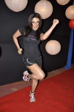 Rakhi Sawant at Zee Rishtey Awards in Andheri Sports Complex on 26th Nov 2011 (24).JPG