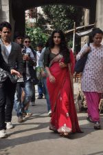 Vidya Balan at The Dirty Picture promotion on the sets of Big Boss 5 in Lonavala on 26th Nov 2011 (97).JPG
