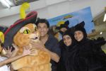 Shiamak Dawar promotes Puss in Boots at Mahalaxmi on 29th Nov 2011 (28).jpg