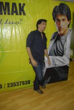 Shiamak Dawar promotes Puss in Boots at Mahalaxmi on 29th Nov 2011 (32).jpg