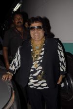 Bappi Lahri at Dirty picture promotions at Mithibai college Kshitij festival in Parel, Mumbai on 30th Nov 2011 (10).JPG