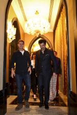 Tom Crusie, Anil Kapoor at Tom Cruise Mumbai Welcome party in Taj Hotel on 3rd Dec 2011 (56).JPG