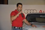 Salman Khan gets a new Audi Q7 in Taj Land_s End, Mumbai on 7th Dec 2011 (11).JPG