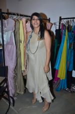 at Aarna Fashion exhibition in BMB Art Gallery on 9th Dec 2011 (134).JPG