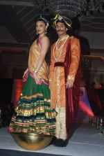 Model walk the ramp for Nisha Sagar_s bridal show in Trident on 10th Dec 2011 (109).JPG