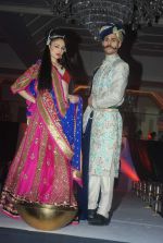 Model walk the ramp for Nisha Sagar_s bridal show in Trident on 10th Dec 2011 (110).JPG