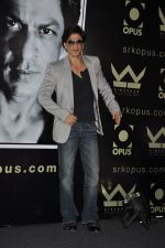 Shahrukh Khan unveils SrkOpus in Trident, Bkc on 11th Dec 2011 (21).JPG