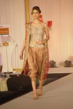 Model walk the ramp for Kimaya fashion show at Trrain Retail Awards in Taj Land_s End on 12th Dec 2011 (48).JPG