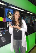 Sania Mirza at Nokia mobile launch in Colaba on 13th Dec 2011 (16).JPG