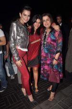 Ekta Kapoor, Kangna Ranaut, Farah Khan at The Dirty Picture Success Bash in Aurus, Mumbai on 14th Dec 2011 (9).JPG