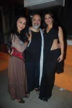 at Kawaljeet Show at The Wedding Cafe in Andheri, Mumbai on 16th Dec 2011 (37).JPG