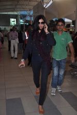 Sushmita Sen snapped at domestic airport on 18th Dec 2011 (13).JPG