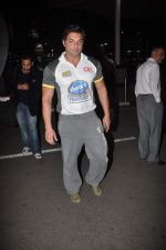 Sohail Khan return after CCL cricket match in Airport, Mumbai on 20th Dec 2011 (5).JPG