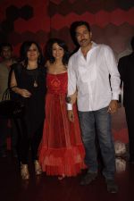 Sudhanshu Pandey, Madhurima Nigam at the launch of Madhurima Nigam_s mens wear line in Trilogy o 20th Dec 2011 (55).JPG