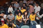 Sonam kapoor meets Twitter fans in Welingkar college on 21st Dec 2011 (28).JPG