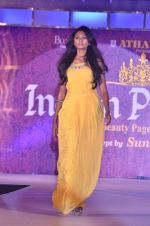 at Atharva College Indian Princess fashion show in Mumbai on 23rd Dec 2011 (174).JPG