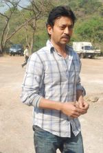 Irrfan Khan on location of film Pranam Walkum in Filmcity, Mumbai on 29th Dec 2011 (44).JPG