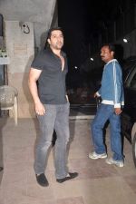 Aftab Shivdasani at Bipasha Basu_s birthday bash at her home in Khar on 6th Jan 2012 (20).jpg