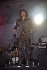 Sonu Nigam at IDMA conference in Lalit Hotel on 6th Jan 2012 (42).JPG
