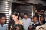 Katrina Kaif at Farhan Akhtar_s birthday bash in Bandra, Mumbai on 8th Jan 2012 (109).jpg