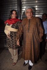 Shabana Azmi, Javed Akhtar at Farhan Akhtar_s birthday bash in Bandra, Mumbai on 8th Jan 2012 (83).jpg
