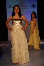 at Amy Billimoria_s Fashion Show for Twenty four leading gynaecologists in J W Marriott on 9th Jan 2012 (3).JPG