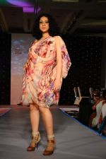 at Amy Billimoria_s Fashion Show for Twenty four leading gynaecologists in J W Marriott on 9th Jan 2012 (7).JPG