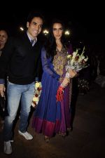 Neha Dhupia, Tusshar Kapoor at Kiran Bawa_s Lohri festival in The Club on 11th Jan 2012 (90).JPG