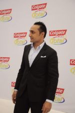 Rahul Bose at Colgate Total promotional event in Olive on 11th Jan 2012 (48).JPG