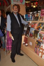 at Biddu_s book launch in Crossword, Mumbai on 13th Jan 2012 (1).JPG