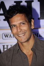 Milind Soman at the launch of World_s leading Grooming brand- WAHL in Mumbai on 14th Jan 2012 (32).JPG