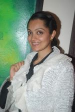 at Amisha Patel_s art preview in Andheri, Mumbai on 18th Jan 2012 (19).JPG