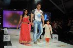 Sohail Khan on Day 3 at India Kids Fashion Show in Intercontinental The Lalit on 19th Jan 2012 (76).JPG