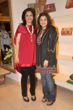 at the launch of Malini Agarwalla_s Bespoke Design Service in The Palladium on 20th Jan 2012 (56).jpg