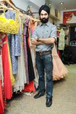 A D Singh at designer AD Singh store in Mumbai on 22nd Jan 2012.JPG