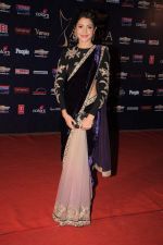 Anushka Sharma at the 7th Chevrolet Apsara Awards 2012 Red Carpet in Yashraj Studio, Mumbai on 25th Jan 2012 (241).JPG
