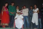 Shriya Saran, Rumi Jaffery, Anna Hazare, Akshaye Khanna, Mugdha Godse, Annu Kapoor at the Special screening of Gali Gali Chor Hai held for Anna Hazare in Mumbai on 25th Jan 2012 (35).JPG
