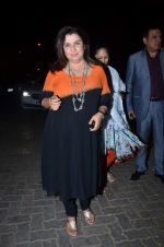 Farah Khan at the launch of ZYNG calendar in Olive on 26th Jan 2012 (83).JPG