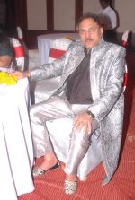 Kuku kohly at Gujarati actor Feroz Irani_s son wedding in Malad on 28th JAn 2012 .jpg