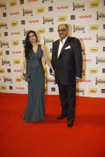 Sridevi, Boney Kapoor at 57th Idea Filmfare Awards 2011 on 29th Jan 2012 (77).jpg