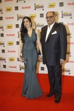 Sridevi, Boney Kapoor at 57th Idea Filmfare Awards 2011 on 29th Jan 2012 (78).jpg