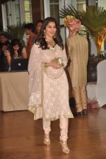 at Ritesh Deshmukh and Genelia wedding in Grand Hyatt, Mumbai on 3rd Feb 2012 (163).JPG