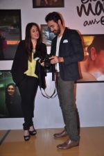 Kareena Kapoor, Imran Khan at Ek Mein Aur Ek tu photo exhibition in Cinemax on 3rd Feb 2012 (192).JPG