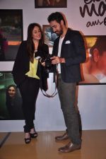 Kareena Kapoor, Imran Khan at Ek Mein Aur Ek tu photo exhibition in Cinemax on 3rd Feb 2012 (193).JPG