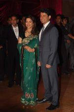 Madhuri Dixit at Genelia D_Souza and Ritesh Deshmukh wedding reception in Hotel Grand Hyatt, Mumbai on 4th Feb 2012 (105).JPG